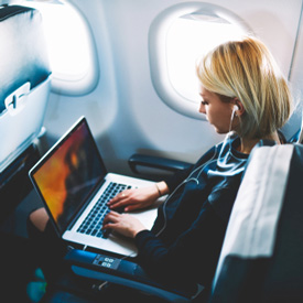 Is it possible to make a living as a digital nomad?