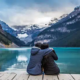 23 Top Lake House Packing List Items for 2025 + What to Wear & NOT to Bring