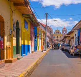 Which languages are spoken in Nicaragua?