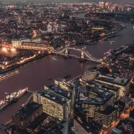  Is daily life expensive in London/England? 