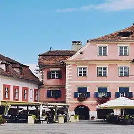 What are the best things to see in Romania?