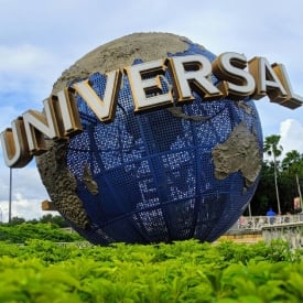 29 Top Universal Studios California Packing List Items for 2026 + What to Wear & NOT to Bring