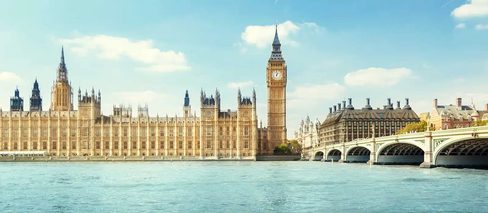 what to pack to study abroad in london