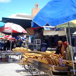 When’s the best time of year to travel to Tunisia?