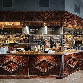 The native hostel bar, Austin hostels