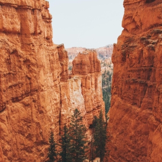 When is the busiest time of year to visit Bryce Canyon National Park?