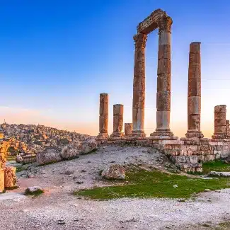  Do I need to speak Arabic to travel to Jordan?