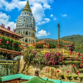 What is the best way to get around Malaysia?