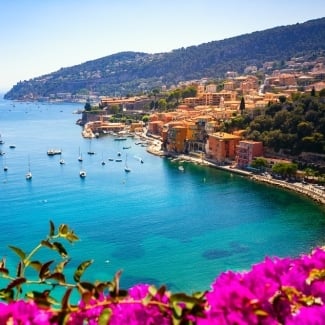 27 Top French Riviera Packing List Items for 2026 + What to Wear & NOT to Bring