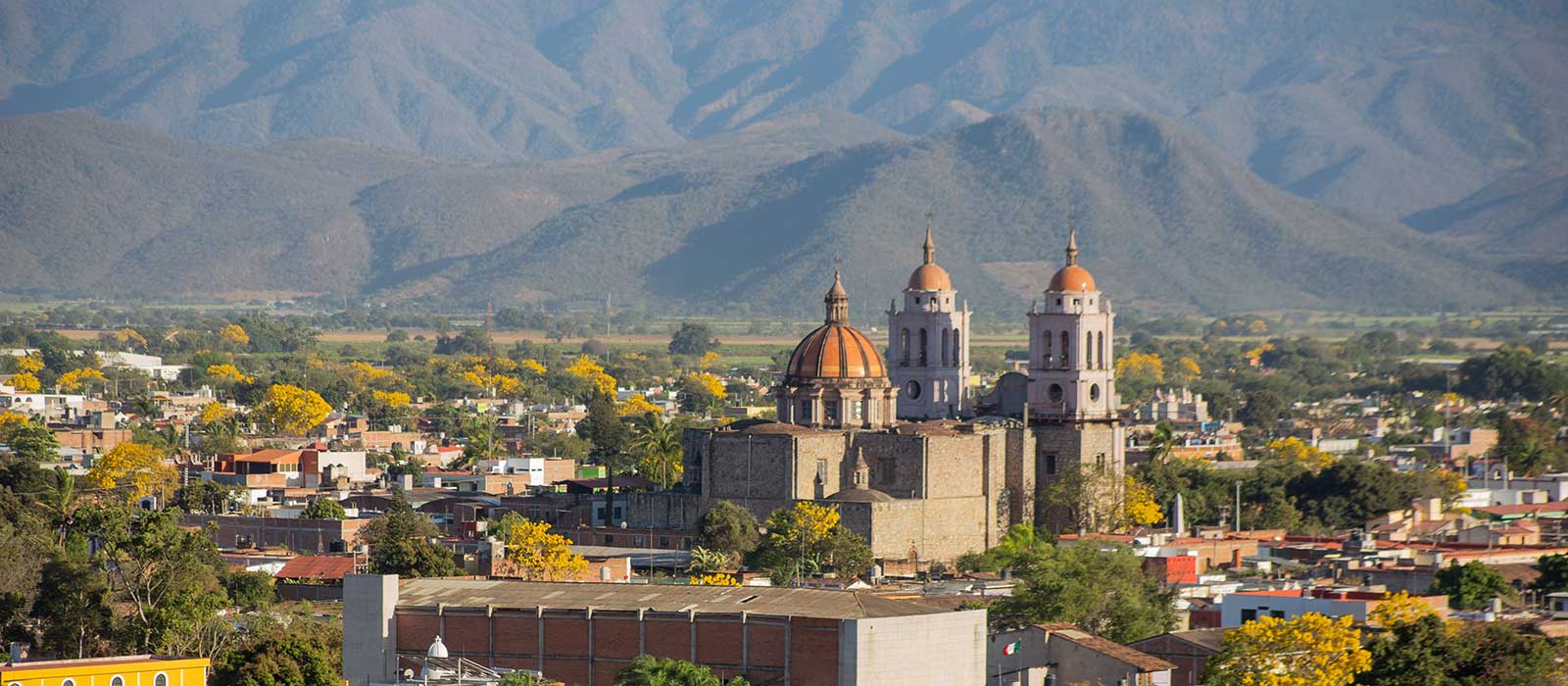 how to stay safe in mexico