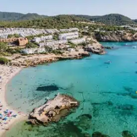 What is the transportation system like in Ibiza/How do I get around?